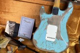 Fender 2011 Ediao Limitada Masterbuilt Jason Smith Ultimate Relic Daphne Blue-24.jpg